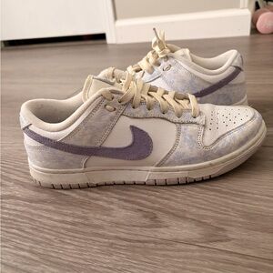 Nike white and light purple dunks